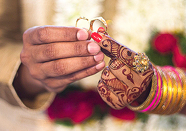 NRI Court Marriage Lawyer in Delhi